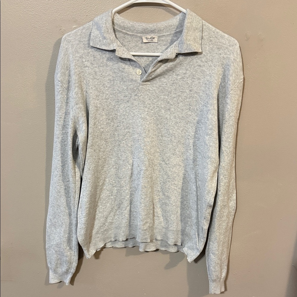 EUC Brandy Melville Sweater